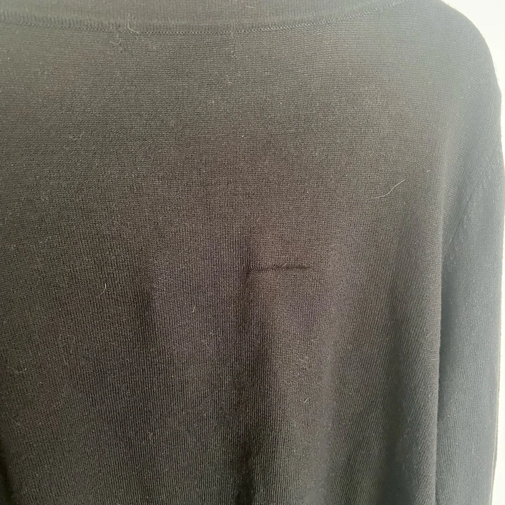 Cable & Gauge Black Blouse with Flared Sleeves - Picture 7 of 9